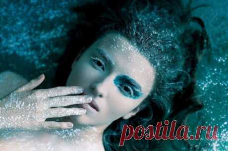 3 секрета женщин, которых мужчины носят на руках
3 секрета женщин, которых мужчины носят на руках Вы, наверное, часто замечали в жизни такие ситуации: харизматичный, представительный мужчина рядом с самой «обыкновенной» по общепринятым меркам спутницей. И красивая, умная, успешная и соответствующая всем современным эталонам женственности девушка в гордом одиночестве. В чём же секрет женщин,...
Читай пост далее на сайте. Жми ⏫ссылку выше