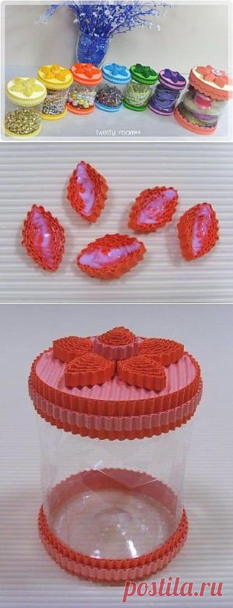 Где хранить творческие безделушки....