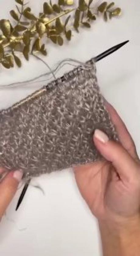 Ручки вяжут | Вязание и рукоделие Очень красивый узор.
Мне очень понравился!
две нити мохера 210м/25гр спицы 4,5мм
Сохраняйте 🔥