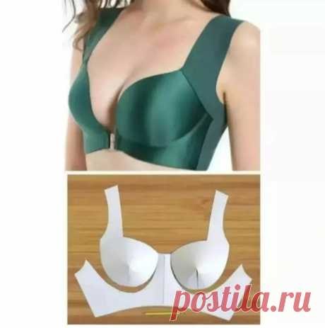 Photo by Corte e Costura on October 11, 2022. May be an image of 1 person and text.