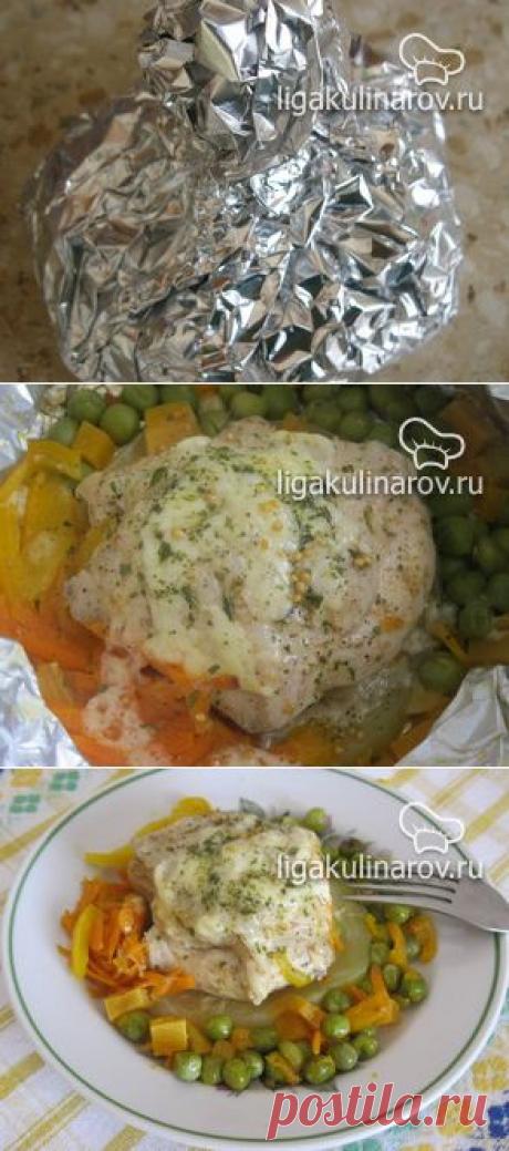 Куриная грудка, запеченная с овощами и сыром, рецепт пошаговый от Лиги Кулинаров.