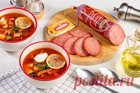 Видеорецепт: солянка сборная Сборная солянка — это вкусное, сытное, ароматное блюдо. Этот многими любимый суп покоряет своим неповторимым ароматом и насыщенным мясным вкусом.
Приблизительная стоимость готового блюда — 60 000 сум
*стоимость актуальна на момент публикации рецепта.
Подписывайтесь на наш телеграм канал, вп