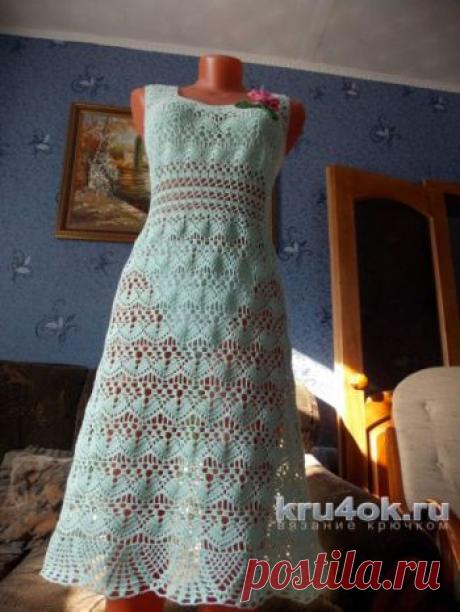 Женское платье крючком. Работа Натальи Авдохиной Платье "Весна" связано крючком 1,7 из пряжи 100 % хлопка "Тамара"нежного фисташкового цвета. Для расширения юбки меняла крючки на большие размеры, в процессе