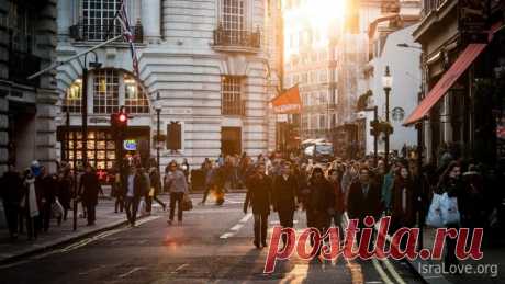 За что Европа так ненавидит евреев... Люди, да и мы сами, часто задаются вопросом: почему так не любят евреев. Тарн дал один из возможных, но очень убедительный ответ. Очень стоит прочесть