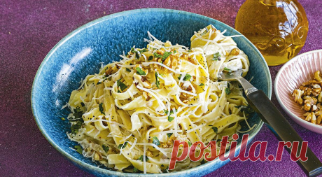 Паста в сливочном соусе. Паста  в сливочном соусе… Произнесите эту фразу, и вы сразу же почувствуете нешуточный аппетит, а также непреодолимое желание бежать на кухню, чтобы воплотить идею в жизнь. Тем более, что сделать ...