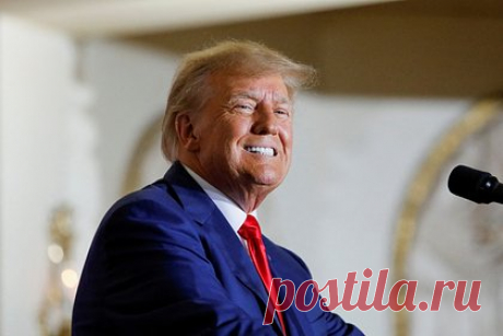 Трамп назвал день своего ареста «лучшим в истории». Экс-президент США Дональд Трамп назвал 4 апреля, день временного ареста, когда ему были предъявлены обвинения в суде Нью-Йорка по делу о финансовом подлоге, «лучшим в истории». «Это был невероятный опыт, возможно, лучший день в истории для того, кто пережил предъявление необоснованных обвинений», — написал он.