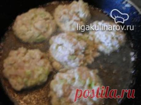 Сочные котлеты из куриной грудки – рецепт с фото от Лиги Кулинаров, пошаговый рецепт