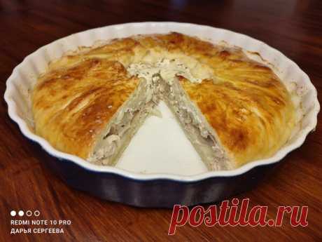 ДЕРЕВЕНСКИЙ ПИРОГ С КУРИЦЕЙ И ГОРЧИЧНОЙ ЗАПРАВКОЙ