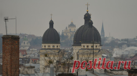 В Луцке и во Львове зафиксировали взрывы. Украинские СМИ сообщили о взрывах на западе Украины — в городах Луцк и Львов. Читать далее