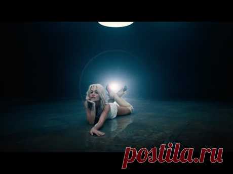 Скачать клип Rita Ora - All Natural (2025) бесплатно