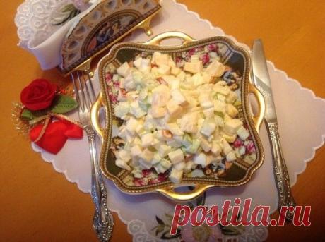 Салат с сельдереем, ананасом и сыром - рецепт с фото - как приготовить - ингредиенты, состав, время приготовления - Леди Mail.Ru