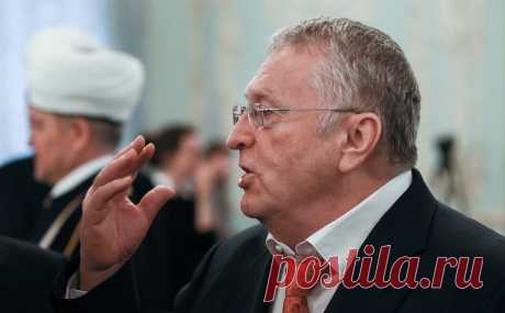 Володин сообщил о самочувствии Жириновского. Состояние здоровья лидера ЛДПР Владимира Жириновского улучшилось, однако врачи пока рекомендуют ему не участвовать в публичных выступлениях.