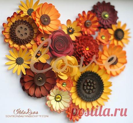 Коллаж сердце из бумажных цветов Ilda Dias