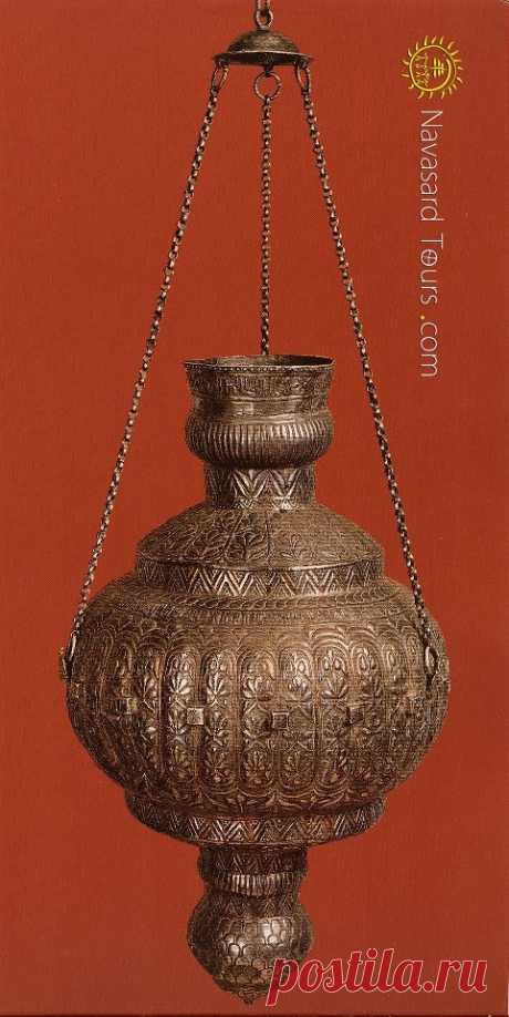 Կանթեղ: 1783թ., Կարին:
Lantern, 1783, Karin.
Лампада, 1783, Карин.
