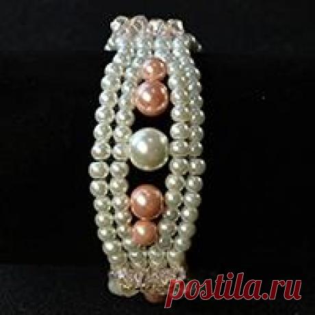 Розничном Учебник о том, как сделать элегантный Жемчужный браслет с розовый стеклянные бусины Хочу элегантный жемчужный браслет для себя? Тогда вы сможете увидеть сегодня в розничном учебник о том, как сделать элегантный браслет из жемчуга с розовым стеклярусом.