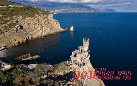 Благоустройство видовых площадок и пути к Ласточкиному гнезду - Крым ждет приток туристов. Власти рассчитывают на увеличение числа туристов до 10 млн за три года