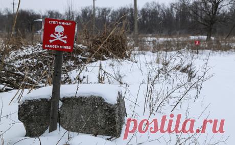 Песков заявил о риске «воспламенения» ситуации в Донбассе в любой момент. Обострение ситуации в Донбассе может произойти в любой момент, заявил пресс-секретарь президента России Дмитрий Песков, передает ТАСС.