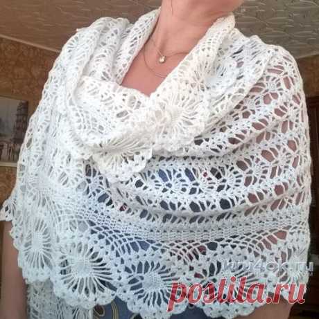 Ажурный палантин с каймой. Работа Елены Шевчук
а палантин потребовалось два мотка пряжи Alize Ланаголд 800 (800м/100гр) Состав: 49% шерсть, 51% акрил. Крючок Clover 1,75
Палантин вяжется в одном направлении, кайма с двух сторон вяжется сразу с основным узором (схема прилагается). Количество раппортов основного узора – в зависимости от желаемой ширины палантина.
Источник: https://kru4ok.ru/azhurnyjj-palantin-s-kajjmojj-rabota..