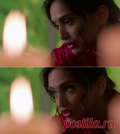 Элиша Пероза в роли демона-массажистки