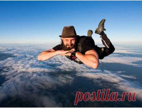 ЭКСТРЕМАЛЬНЫЕ ФОТОГРАФИИ, СДЕЛАННЫЕ ВО ВРЕМЯ ПРЫЖКОВ С ПАРАШЮТОМ