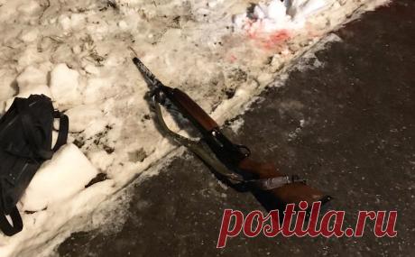 В Подмосковье произошла перестрелка между Росгвардией и местным жителем. В подмосковном Солнечногорске местный житель устроил перестрелку с сотрудниками Росгвардии, его застрелили ответным огнем.