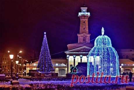 Новый год 2018 в Костроме: где отпраздновать, обзор, фото Со стремительным приближением новогодних праздников, и того сказочного времени, когда каждый из нас может насладиться атмосферой волшебства и беззаботности