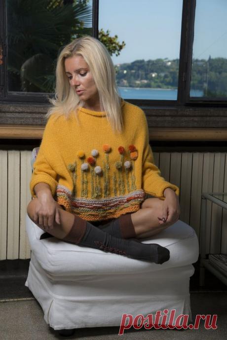 New to LeRobeDiManu on Etsy: Made in Italy Sweater handknit alpaca merinos for boho chic women cropped sweater ltd edition (220.00 EUR)