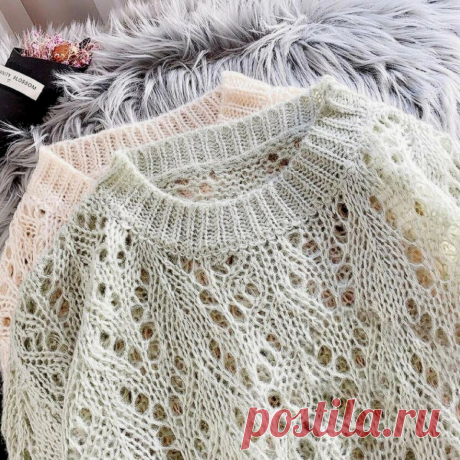 Джемпер спицами: основа осенней капсулы 2025, которая меняет всё Статья автора «Вязание идеи для вдохновения» в Дзене ✍: "Мама, у тебя опять этот старый свитер!" — дочь смотрела на мой привычный осенний образ с легкой грустью.