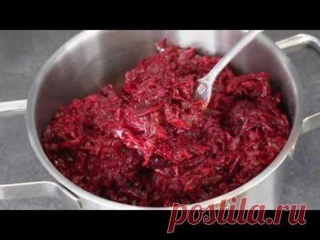 Просто обожаю такую свеклу! Готовлю кастрюлю, ставлю в холодильник... и салат, и гарнир, и на хлеб