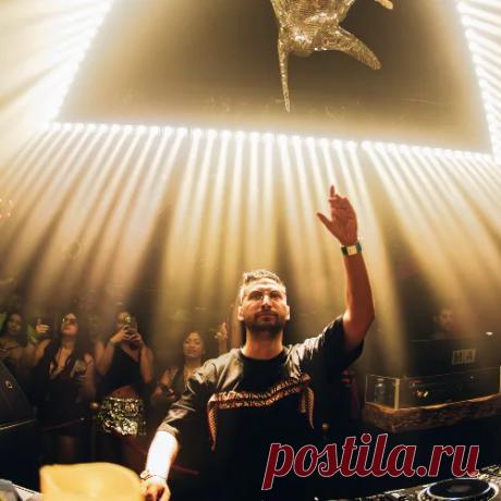 Matt Sassari IT FEELS SO GOOD CHART