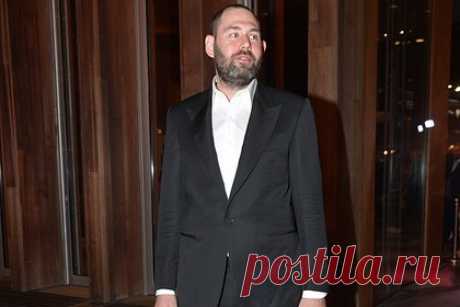 Слухи о похищении Слепакова боевиками ХАМАС опровергли. Представитель комика Семена Слепакова прокомментировал сообщение, что юмориста якобы похитили в Израиле боевики ХАМАС. Слух об этом начал распространяться в комментариях к новостям об израильско-палестинском конфликте. В сообщениях использовалась отретушированная фотография.