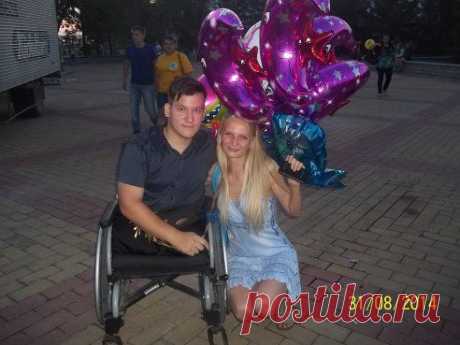 ПРОГОЛОСУЙТЕ ЗА МЕНЯ. БУДУ ОЧЕНЬ ВСЕМ ИСКРЕННЕ БЛАГОДАРЕН. ЗАХОДИТЕ В ГРУППУ СТС. БИРОБИДЖАН. КАК Я ПРОВЕЛ ЭТО ЛЕТО.
СТС-Биробиджан
ОТМЕЧАЕМ ДЕНЬ ОБЛАСТИ.