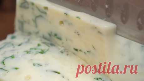 СЕКРЕТЫ СЫРОВ https://ok.ru/video/1702063704577
И ТАКОЙ ВАРИАНТ ТОЖЕ ДОПУСТИМ...
ИЛИ КАК МОЖНО ЕЩЁ СДЕЛАТЬ СЫР?
Без специальных приспособлений. Сыр без яиц. Только творог и молоко. Из самых простых продуктов.
Твердый сыр за 30 минут. Домашний сыр. Все очень просто и быстро. Без фермента. Прекрасный вариант нарезки как на праздничный стол,так и на каждый день. Все готовится проще простого.
Показать полностью...