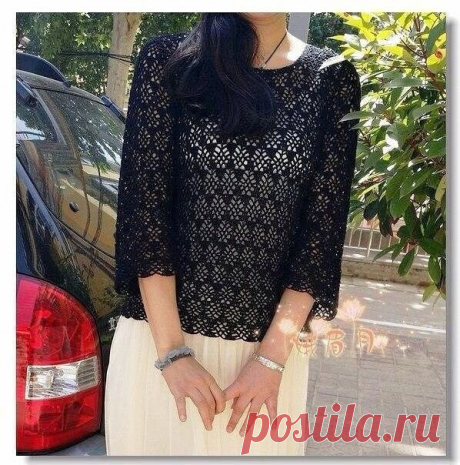 Черный ажурный пуловер крючком