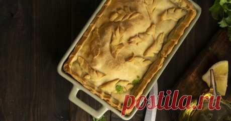 6 лучших рецептов кулебяки: простые и вкусные идеи с фото, как испечь закрытый пирог с капустой, мясом, рыбой, яйцом или картошкой Подборка пошаговых рецептов кулебяки из дрожжевого, слоеного или песочного теста. Рассказываем, как приготовить пирог с разными начинками в духовке по классическому рецепту.