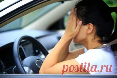 В ЖАРУ ЗА РУЛЕМ: ТРИ ВАЖНЫХ СОВЕТА ВРАЧЕЙ, КОТОРЫЕ МОГУТ СПАСТИ ЖИЗНЬ | Мир женщины