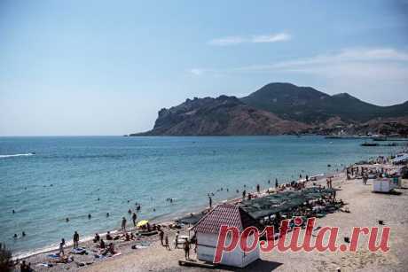 © РИА Новости / Евгения Новоженина
Побережье Черного моря в Коктебеле / Пляжи Крыма: какой лучше выбрать? - РИА Новости, 10.07.2019