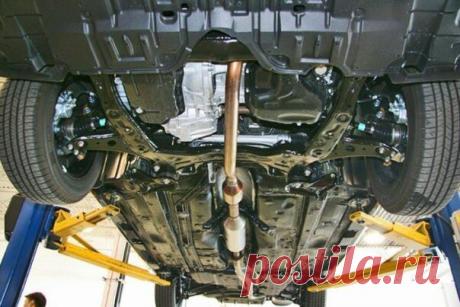 Антикоррозийная обработка автомобиля своими руками
• Почему надо делать антикоррозийную обработку? Основной враг кузова автомобиля — коррозия металла. Бороться с ней можно и нужно. Но лучше не в одиночку, а с помощью специалистов. Из данной статьи вы…