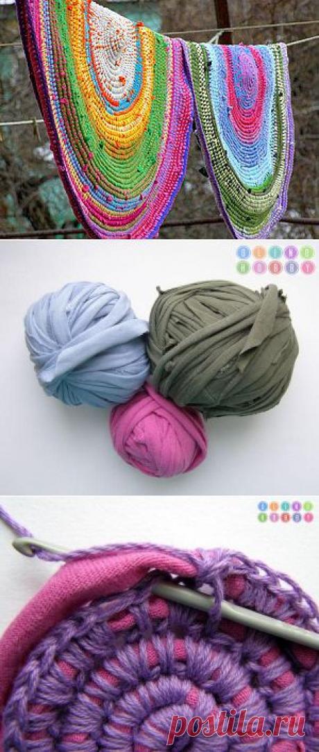 Вязаный коврик из футболок и остатков пряжи / Я - суперпупер