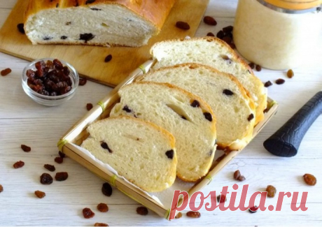 Батон с изюмом Ингредиенты:
Дрожжи прессованные — 13 гМолоко — 250 млСахар — 4 ст. л. Соль — 1 щепотка Масло растительное — 4 ст. л. Изюм — 50 г Мука пшеничная — 450–500 гПриготовление:1. В теплом молоке растворите дрожжи и сахар. Оставьте...