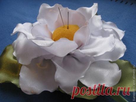 Игольница «Белый лотос» своими руками