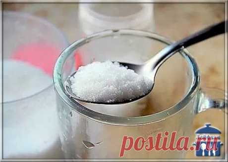 Вот что будет с квартирой, если поставить на пол стакан с солью и уксусом. Результат — уже через сутки
Мало кто об этом задумывается, но в доме тоже может накапливаться негативная энергия. Последствия вам наверняка знакомы: тяжелое состояние вечной усталости, которое не проходит даже в родных стенах.
Но, слава Богу, есть один надежный, проверенный столетиями способ выгнать негатив из дому!Вам б