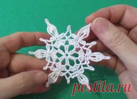 Снежинка крючком