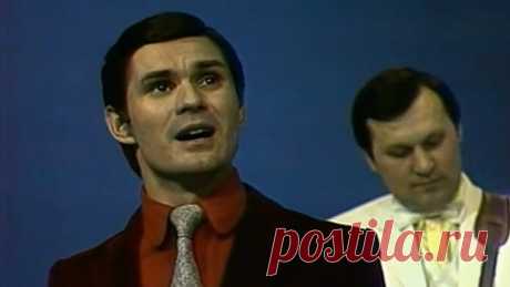 Искандер Биктагиров, Ильгиз Мазитов ансамбле - Ак каеннар шаулый болында
Искәндәр Биктаһиров, Илгиз Мәҗитов ансамбле - Ак каеннар шаулый болында
Илгиз Мәҗитов көе, Әхмәт Ерикәй сүзләре