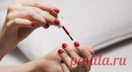 5 обычных женщин, которые сделали свои лаки для ногтей . Милая Я