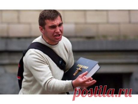 Почему «Свидетели Иеговы» представляют собой угрозу России Владимир Лактюшин
Наша страна не может терпеть у себя тесно связанных с западными спецслужбами сектантов
Нельзя не заметить, что либералы и Запад консолидировано начали защищать действующие в России …