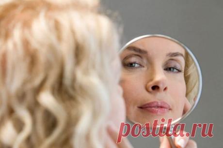 Желатиновая маска для лица: рецепты от морщин, черных точек и прыщей в домашних условиях с молоком, бананом медом, крахмалом, глицерином, кефиром, аспирином, яйцом, активированным углем, от Софи Лорен, чем полезна, противопоказания, видео, отзывы