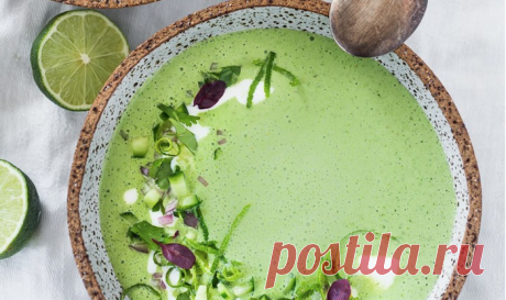 Невероятно аппетитный огуречный суп с грецкими орехами