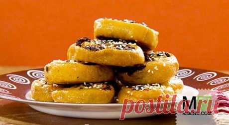 Печенье из манной крупы с финиками - кулинарный рецепт. Миллион Меню