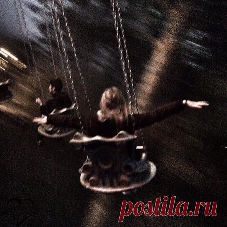 Не держи никого, пусть уходят. Их выбор.